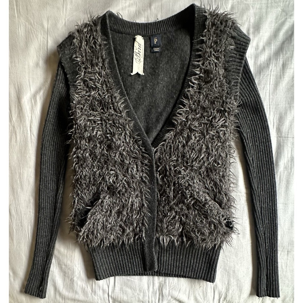 Y2K Bird by Juicy Couture Shag Sweater Textured‎ Gray Snaps Size P Rare